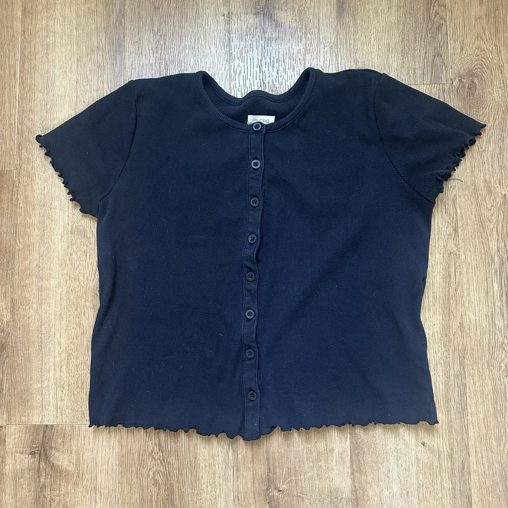 Anthropologie Pilcro Black Ribbed Button Up Short Sleeve Lettuce Hem Shirt, M - Picture 1 of 10